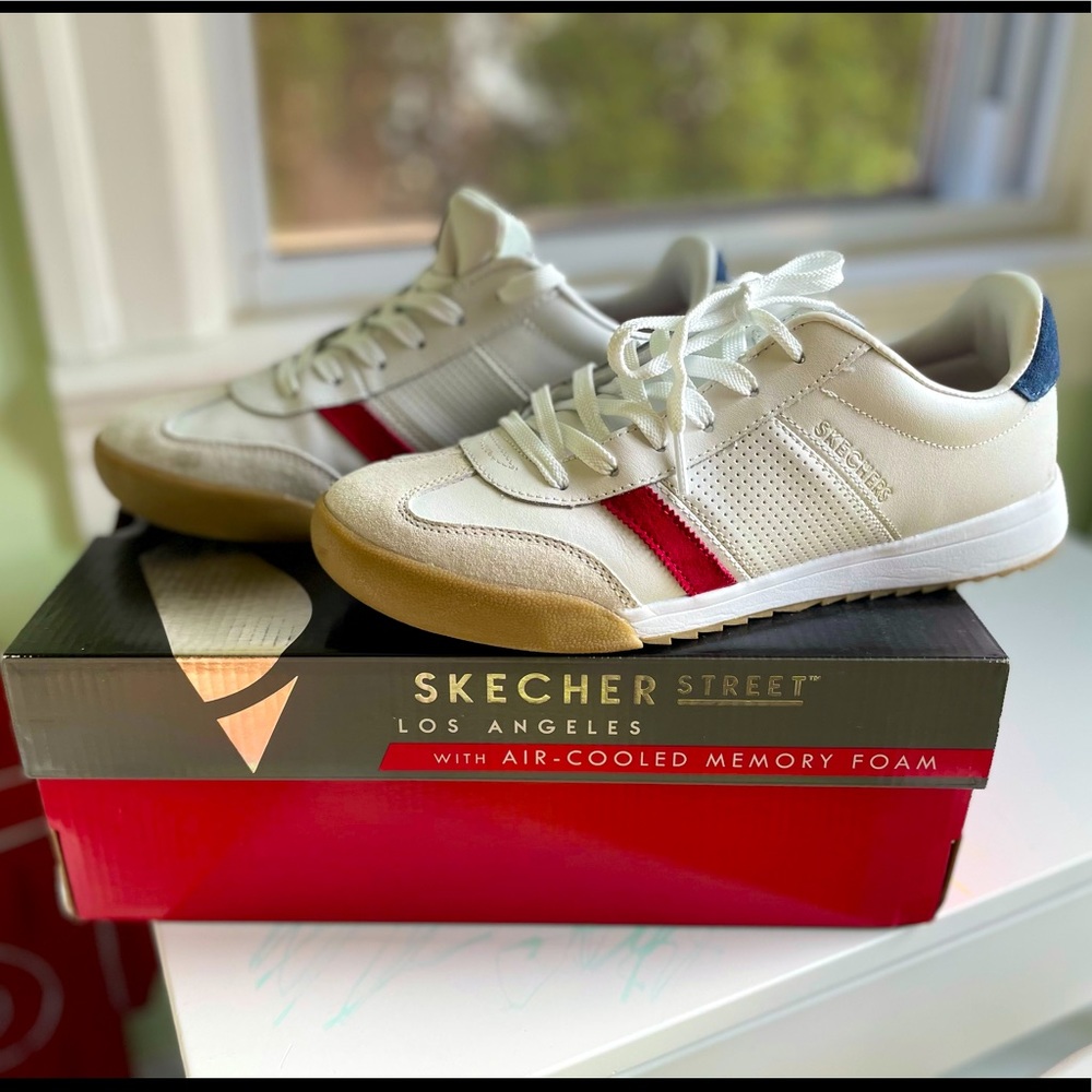 SKETCHERS - Casual athleisure EUC - Womens 10